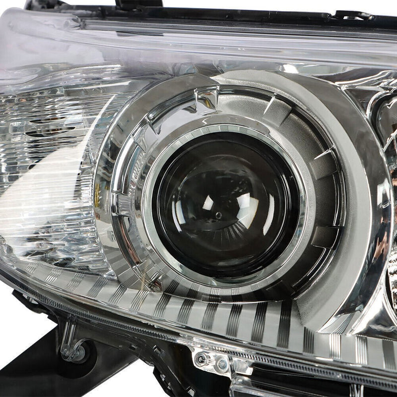 DURAFORCE Right Headlight For 2011-2020 Toyota Sienna Chrome Housing Halogen Clear