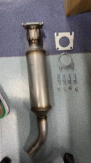 DURAFORCE Catalytic Converter w/O2 Sensor For Dodge Grand Caravan 3.3L 3.8L 2008 2009 2010
