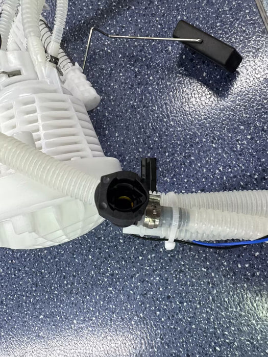 DURAFORCE Fuel Pump Left+Right For 05-15 Chrysler Dodge Charger Challenger 5136023 5136022