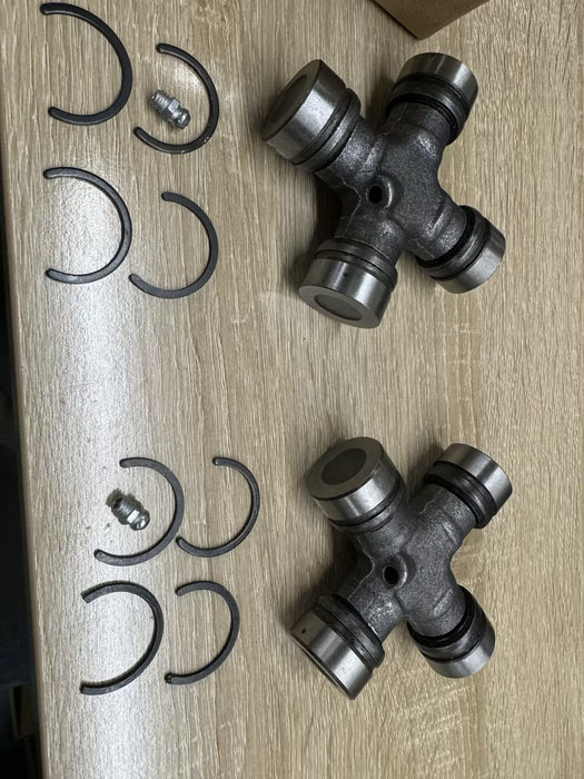 DURAFORCE 2x Premium Driveshaft Universal Joints Pair Front / Rear Moog 534G Greaseable