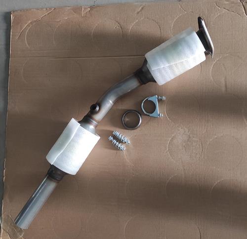 DURAFORCE Catalytic Converter w/O2 Sensor For 2009 10-2013 Toyota Corolla 1.8L Direct Fit