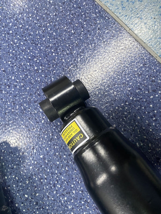 DURAFORCE 2pc Rear Air Suspension Shock Struts For Nissan Armada 5.6L V8 2017-2023