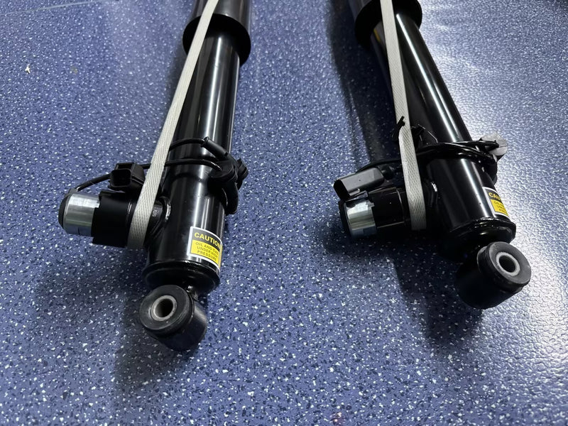 DURAFORCE Pair Rear Shock Absorbers Struts For 2015-19 Lincoln MKC EJ7Z18125G Electronic