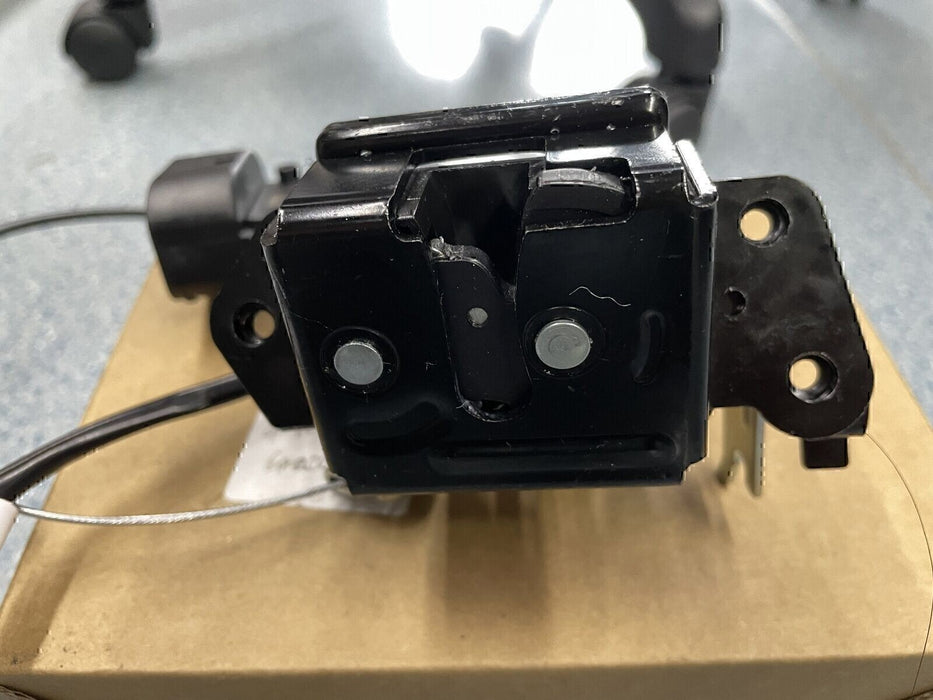 DURAFORCE Rear Liftgate Door Latch Lock Assembly W/ Actuator For Toyota Sequoia 2001-2007