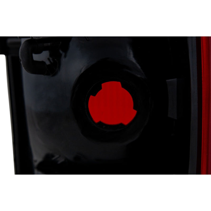 DURAFORCE Tail Light For 98-99 Ford Ranger Driver Side