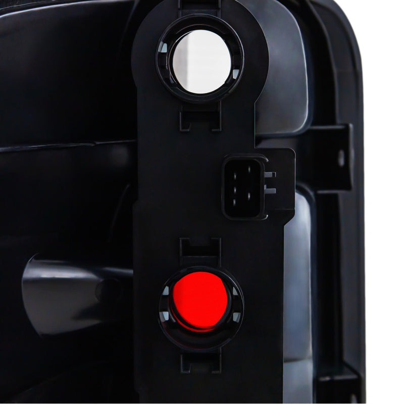 DURAFORCE Halogen Tail Light For 2001-2003 Dodge Grand Caravan Right Clear & Red Lens