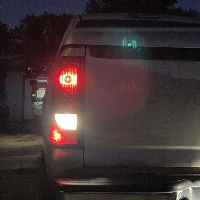 DURAFORCE Rear Brake Lamps Tail Lights For Chevy Silverado 1500 2500 3500 HD 2003-2006 L+R