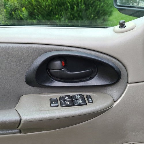 DURAFORCE Door Handle Trim For 02-09 Chevrolet Trailblazer Inside Front Driver LH Hand