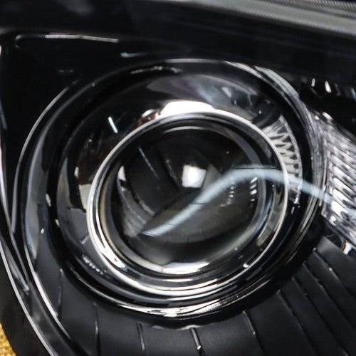 DURAFORCE Pair Headlights Headlamps Halogen Black Clear Lens For Chrysler 300 2011-2014