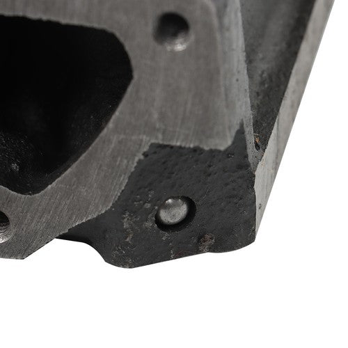DURAFORCE D722 Cylinder Head 16689-03049 17575-03042 16873-03043 Fits For Kubota