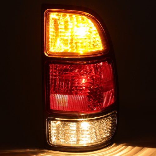 TO2801129 Tail Light Brake Lamp for 00 06 04 Toyota Tundra Passenger Side Right