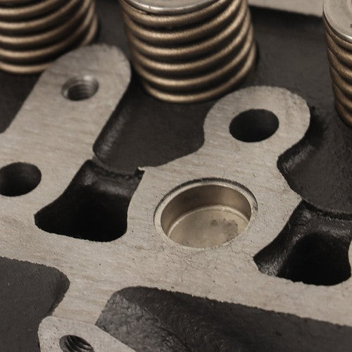 DURAFORCE D722 Cylinder Head 16689-03049 17575-03042 16873-03043 Fits For Kubota