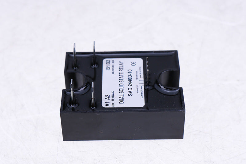 DURAFORCE NEW Dual SSR 4-15VDC Input 24-280VAC Output 40A Solid State Relay D2440D-10