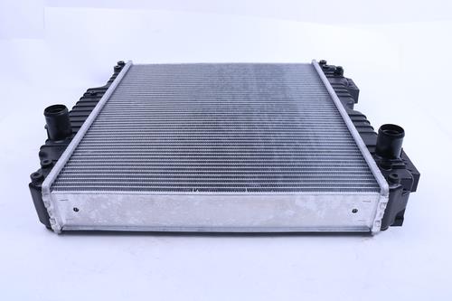 DURAFORCE Water Tank Radiator 84172100 for Case New Holland JX55-JX80 Tractors