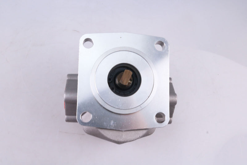 DURAFORCE Hydraulic Oil Pump 67810-76100 76102 for Kubota B8200 B1750 B1550 B1600
