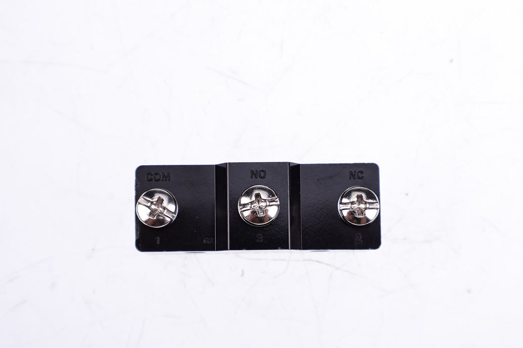 DURAFORCE 2X New BA-2R62-P5 Basic Snap Action Switch 20 A 125 250 Or 480 VAC T793