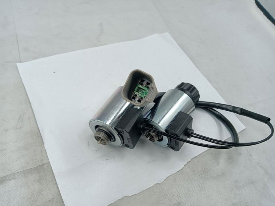 DURAFORCE New UC4020757708 Solenoid Valve for Komatsu WA270 WA320 WA200-6/7/8