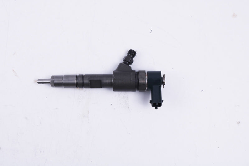 DURAFORCE 4X New Kubota Fuel Injector 0445110777 1J801-53052 for KX040 L4701 V2403