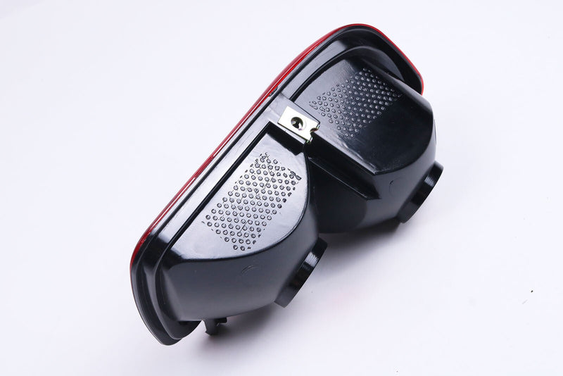 DURAFORCE Right Tail Light AM132642 for John Deere X465 X475 X485 X495 X575 X585 X595 X700
