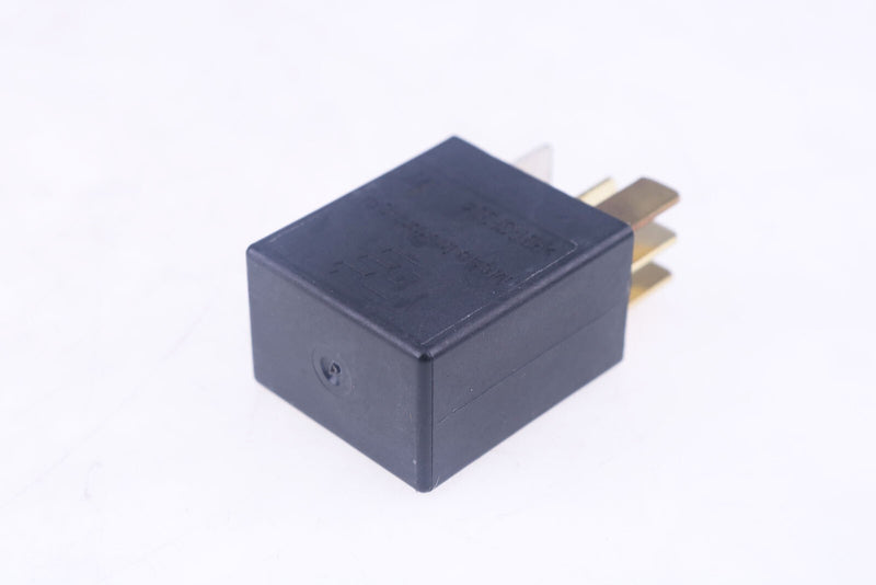 DURAFORCE 2X Bosch 12V 30A HWH RV Control Box Relay 5 Pins 0 332 207 307 0332207307