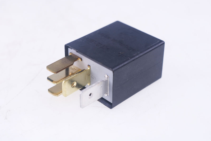 DURAFORCE 2X Bosch 12V 30A HWH RV Control Box Relay 5 Pins 0 332 207 307 0332207307