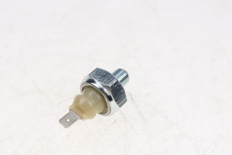 DURAFORCE Oil Pressure Switch Sensor MM431777 for Mitsubishi L3E L2E Engine
