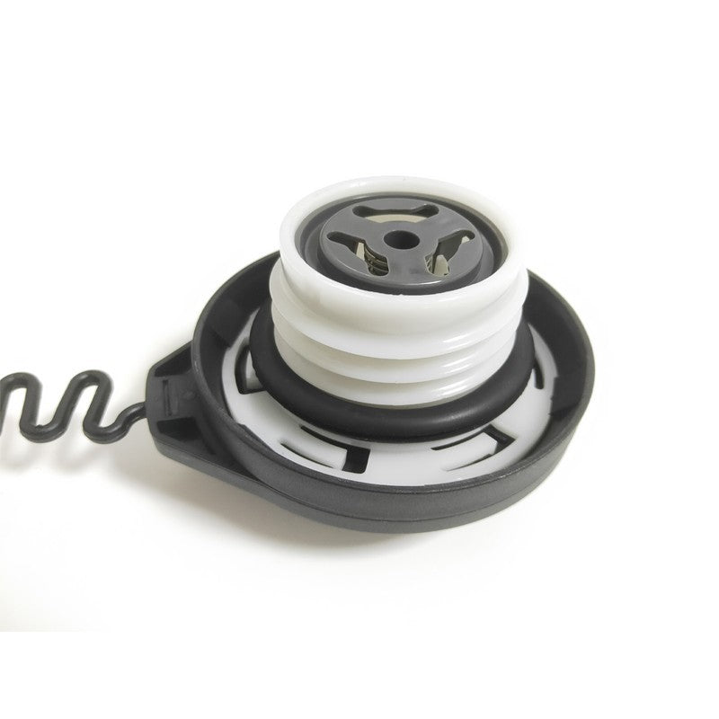 31392044 Fuel Tank Gas Cap Filler for Volvo S60 S80 V70 XC90 V60 XC60 XC70